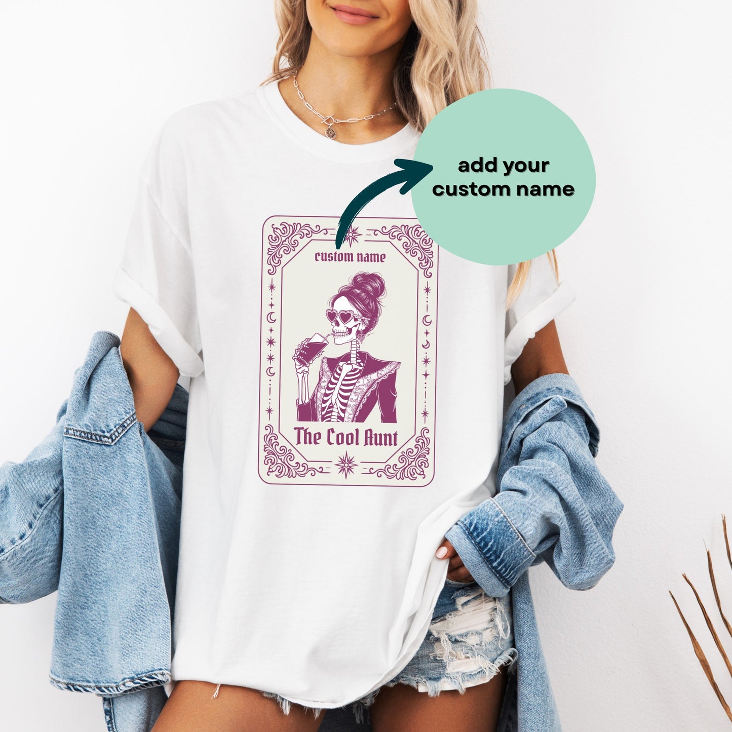 The Cool Aunt - Funny T-Shirt for Sister and Best Friend